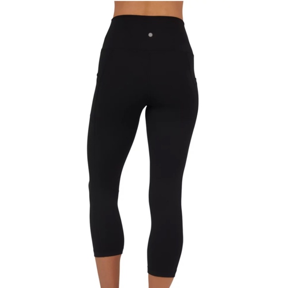 EUC Yogalicious Black Lux Tribeca Crop Tight / Leggings Size 2X - Picture 2 of 9